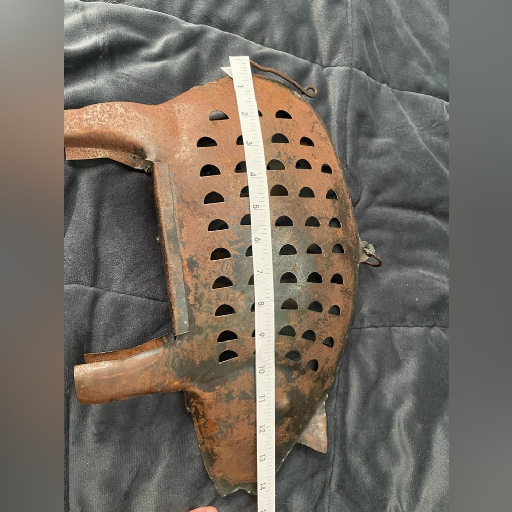 Metal pig